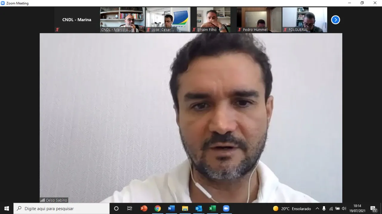 Deputado Celso Sabino explica o PL 2337/21 para os membros da UNECS