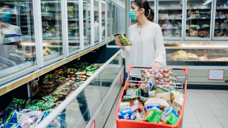 Pequenos supermercados desafiam leitura oficial do varejo e expõem pressão silenciosa sobre margens no setor alimentar