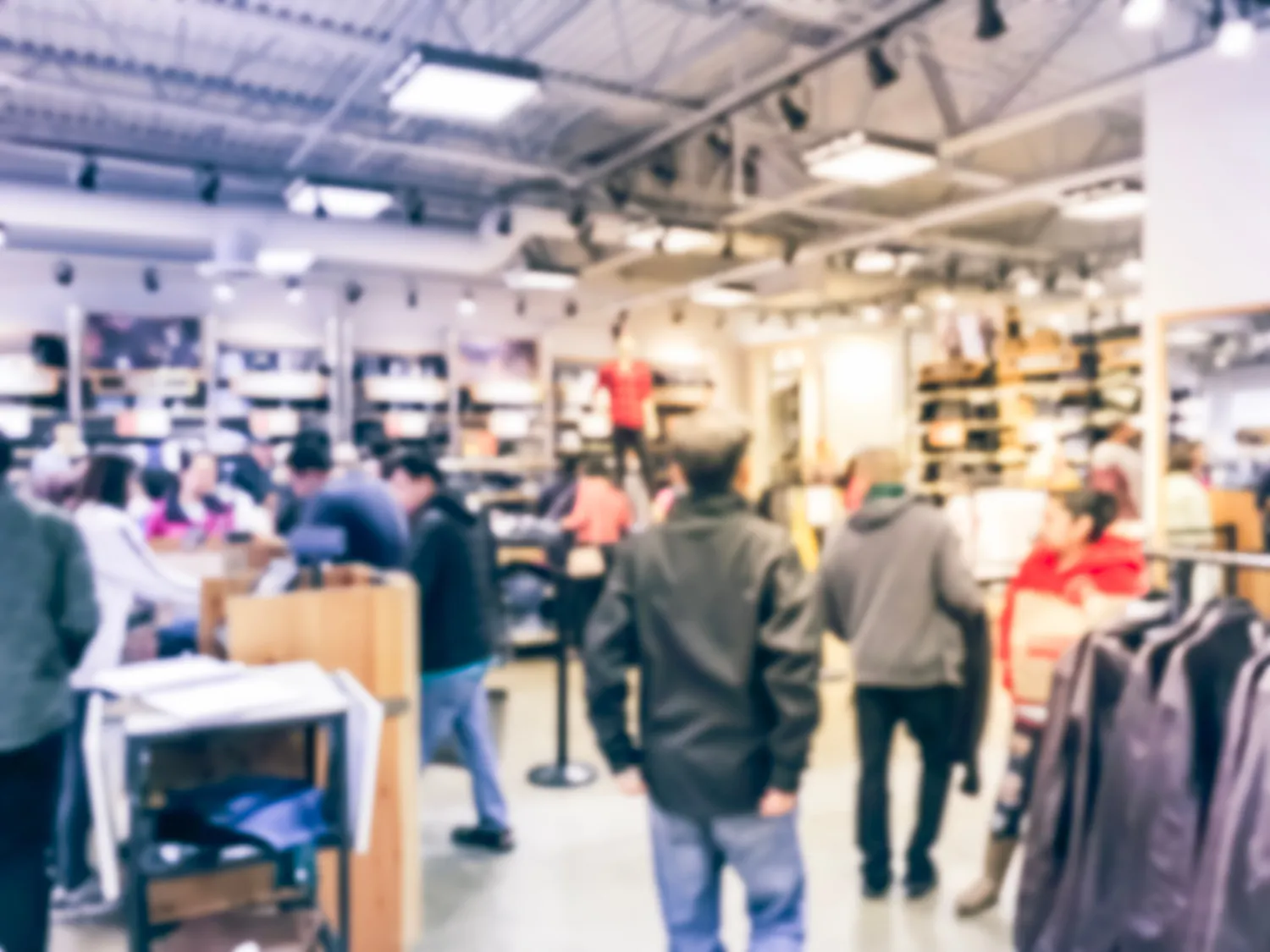 Checkout móvel transforma atendimento no varejo de moda ao desafiar modelo tradicional de caixa