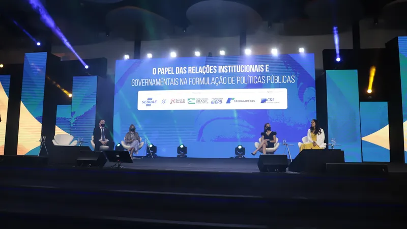 Debate sobre RIG no V Fórum Nacional do Comércio, realizado pela CDNL mês passado