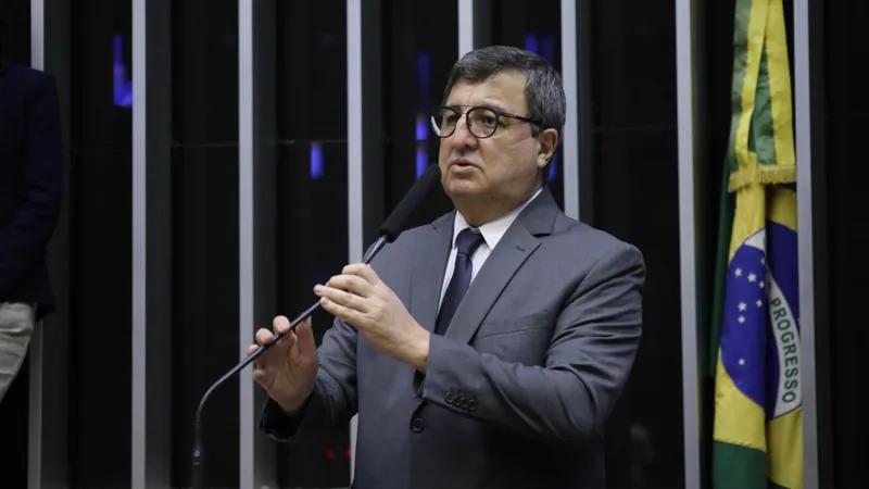 Deputado Danilo Forte, relator do PLN 26