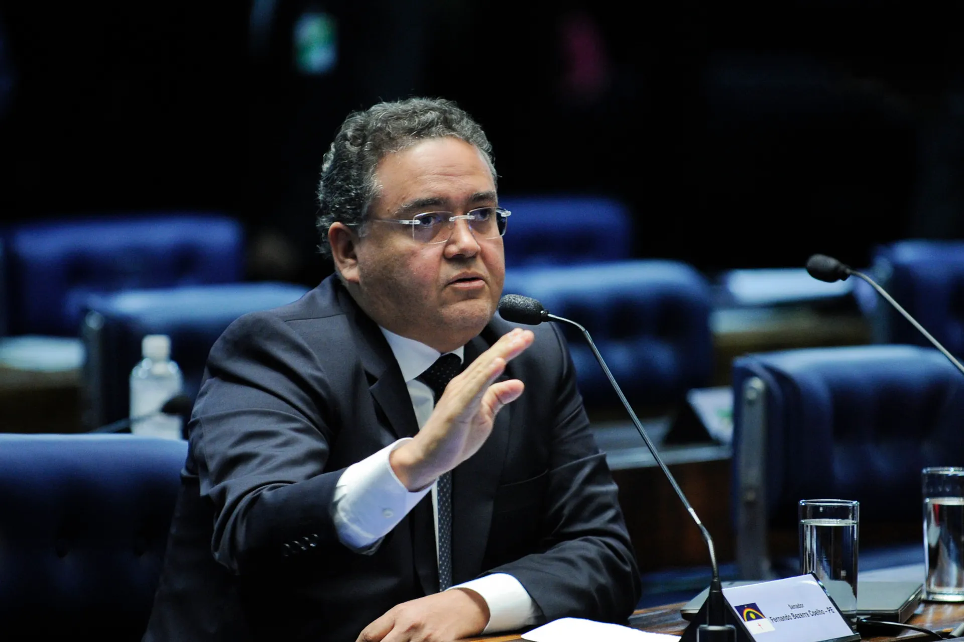 O senador Roberto Rocha relatou a PEC 110 na CCJ