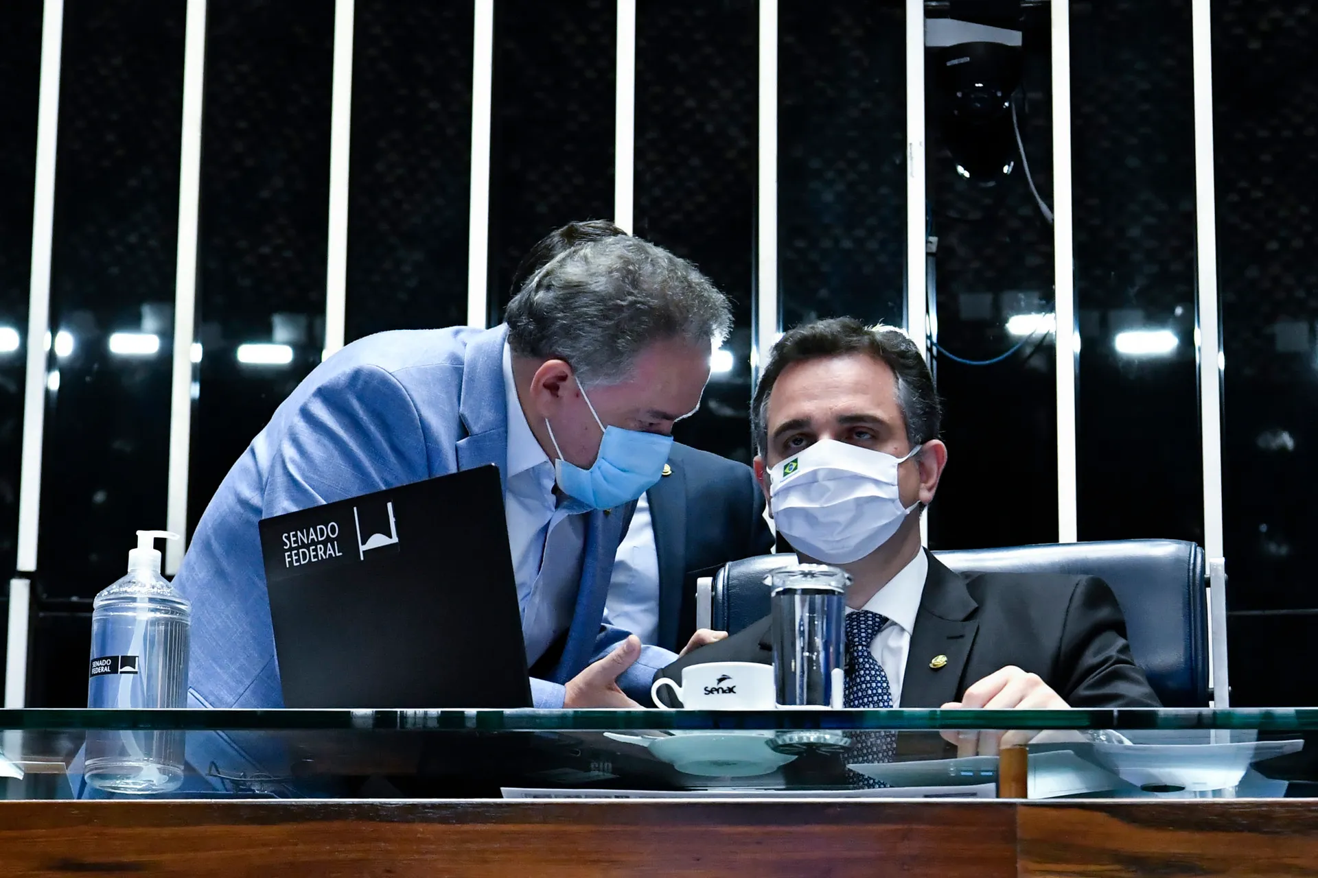 O senador Roberto Rocha (PSDB-MA) se reuniu com o presidente do Senado, Rodrigo Pacheco, e representantes do setor varejista, para discutir a tramitação da PEC da reforma tributária