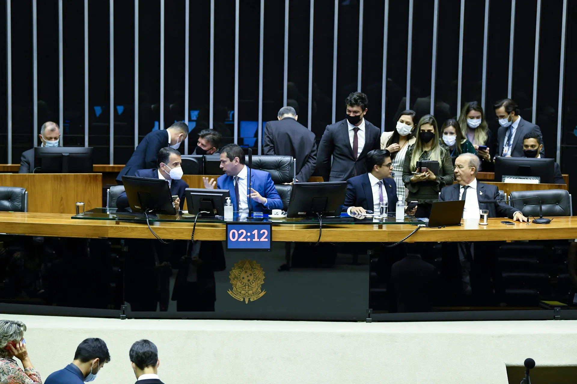 Deputado Marcelo Ramos; secretário-geral da Mesa do Senado Federal, Gustavo A. Sabóia Vieira; e senador Jorginho Mello