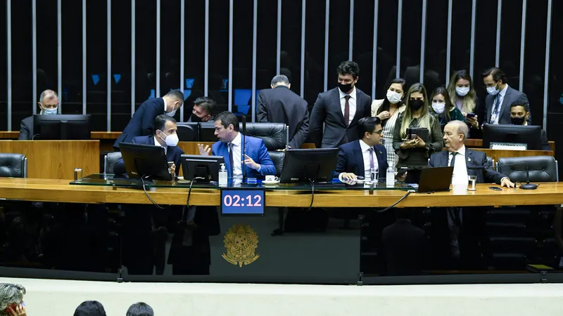 Deputado Marcelo Ramos; secretário-geral da Mesa do Senado Federal, Gustavo A. Sabóia Vieira; e senador Jorginho Mello
