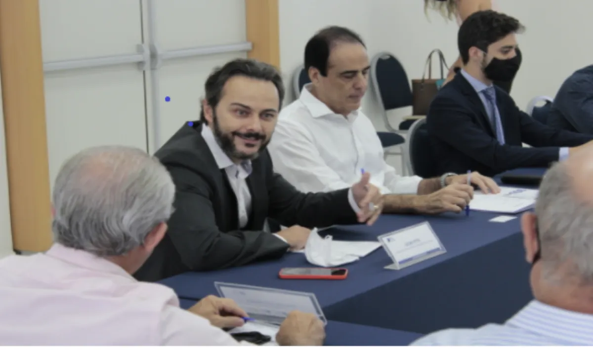 Diretoria da CDL Uberlândia em reunião com o legislativo local