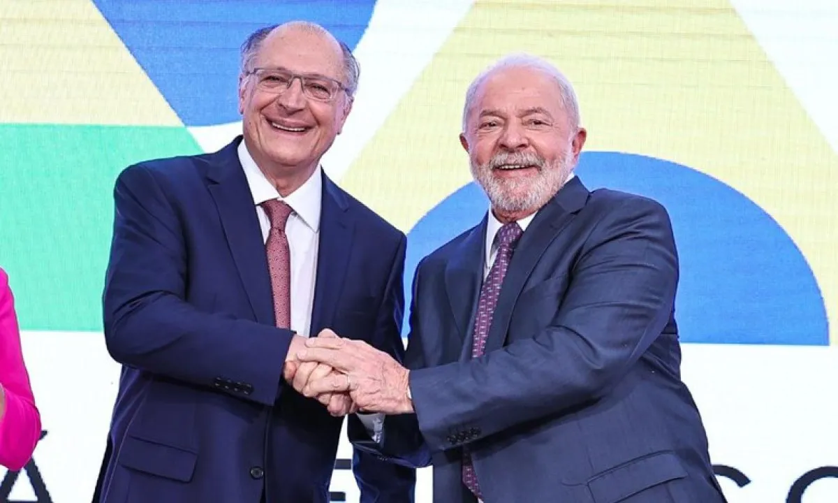 Geraldo Alckmin e Luís Inácio Lula da Silva na última semana, durante a posse do vice-presidente da República como ministro do Desenvolvimento, Indústria e Comércio