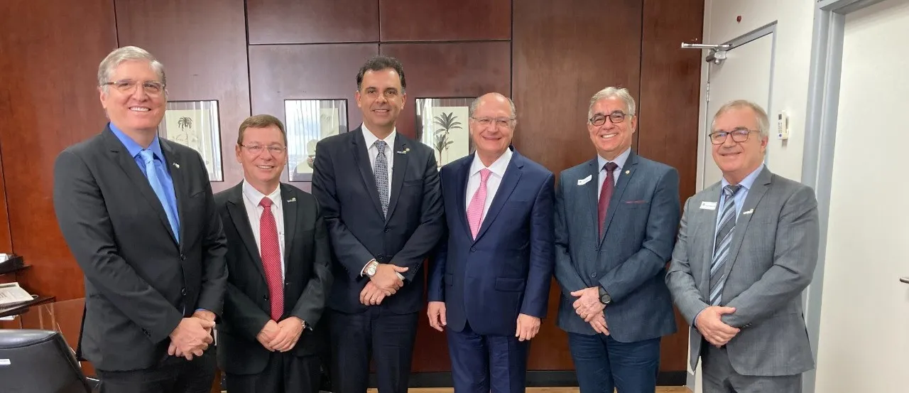 Wagner Silveira Jr., Paulo Guimarães, Leonardo Severini, Geraldo Alckmin, deputado Zé Neto e João Sanzovo