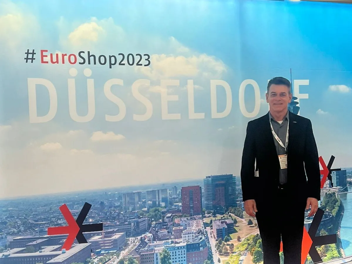 Presidente da CNDL, José César da Costa, na EuroShop 2023