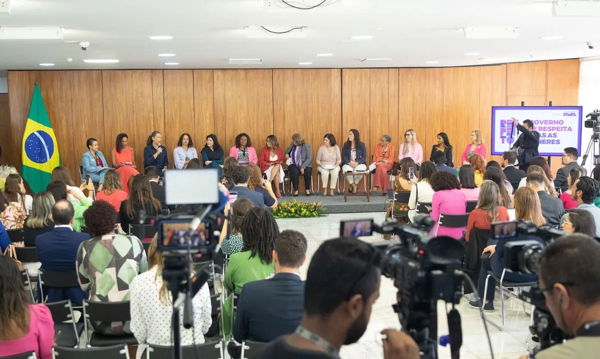 Evento em Brasília para promover a igualdade salarial entre homens e mulheres. Foto: Antônio Cruz/Agência Brasil