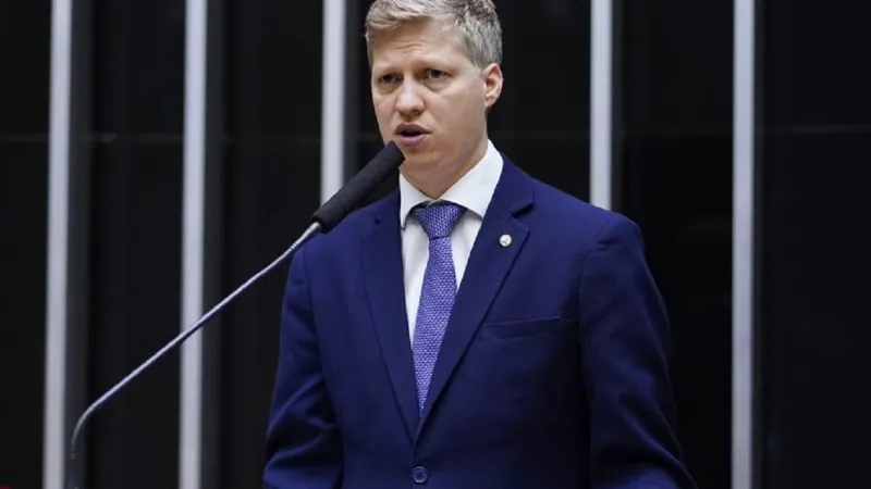 Marcel van Hattem: “acordo é essencial para o Mercosul ao reduzir a burocracia”