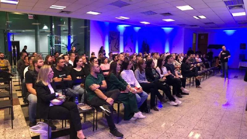 Evento reuniu filiados à CDL para discutir cases de sucesso e incentivar o empreendedorismo.