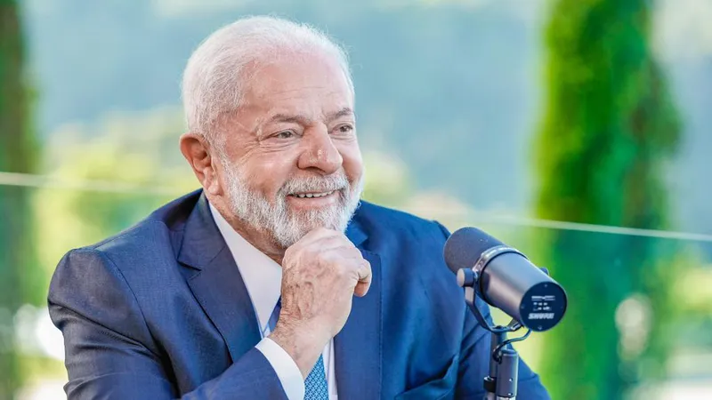 Presidente Lula: “Se a gente abrir mão das empresas brasileiras para comprar de empresas estrangeiras, a gente simplesmente vai matar pequenas e médias empresas brasileiras”