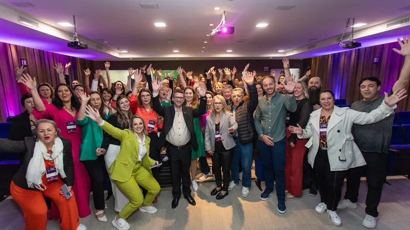 Com palestras e painel o 1º Encontro Estadual da Mulher Empreendedora movimenta lideranças lojistas catarinenses.
