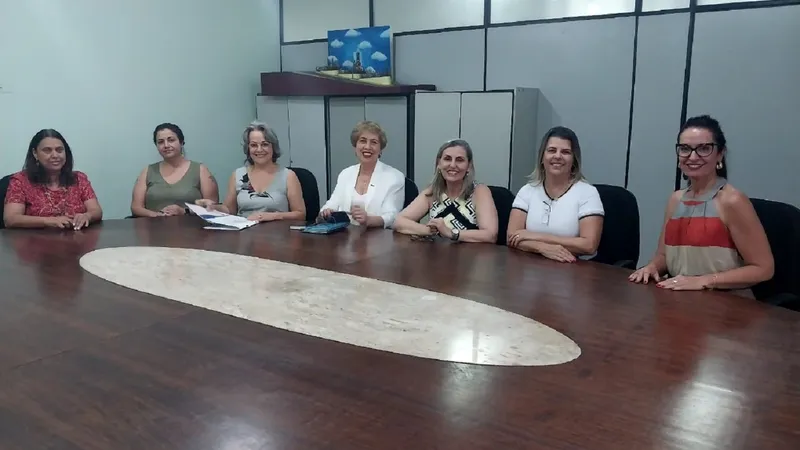 Objetivo do encontro foi apresentação institucional da CDL Mulher e demandas relacionadas ao serviço das creches municipais.