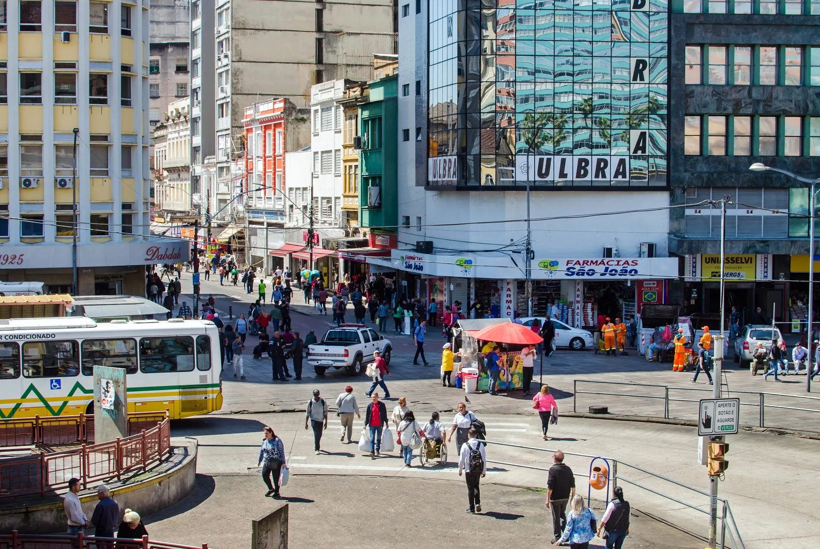 Centro comercial em Porto Alegre – RS