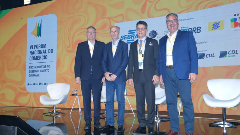 Wagner Silveira Jr. (esq), Bruno Falci, José César da Costa e Roque Pellizzaro Jr.