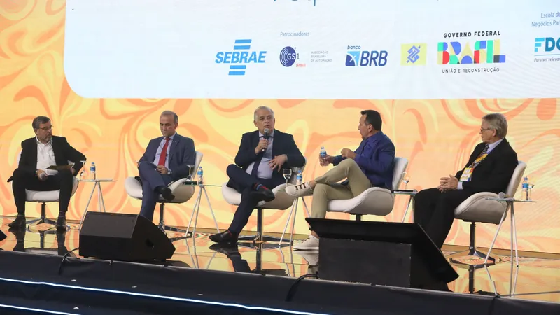 Paulo Leite (esq), Helder Salomão, Marcos França, Jorge Goetten e Carlito Merss (dir)