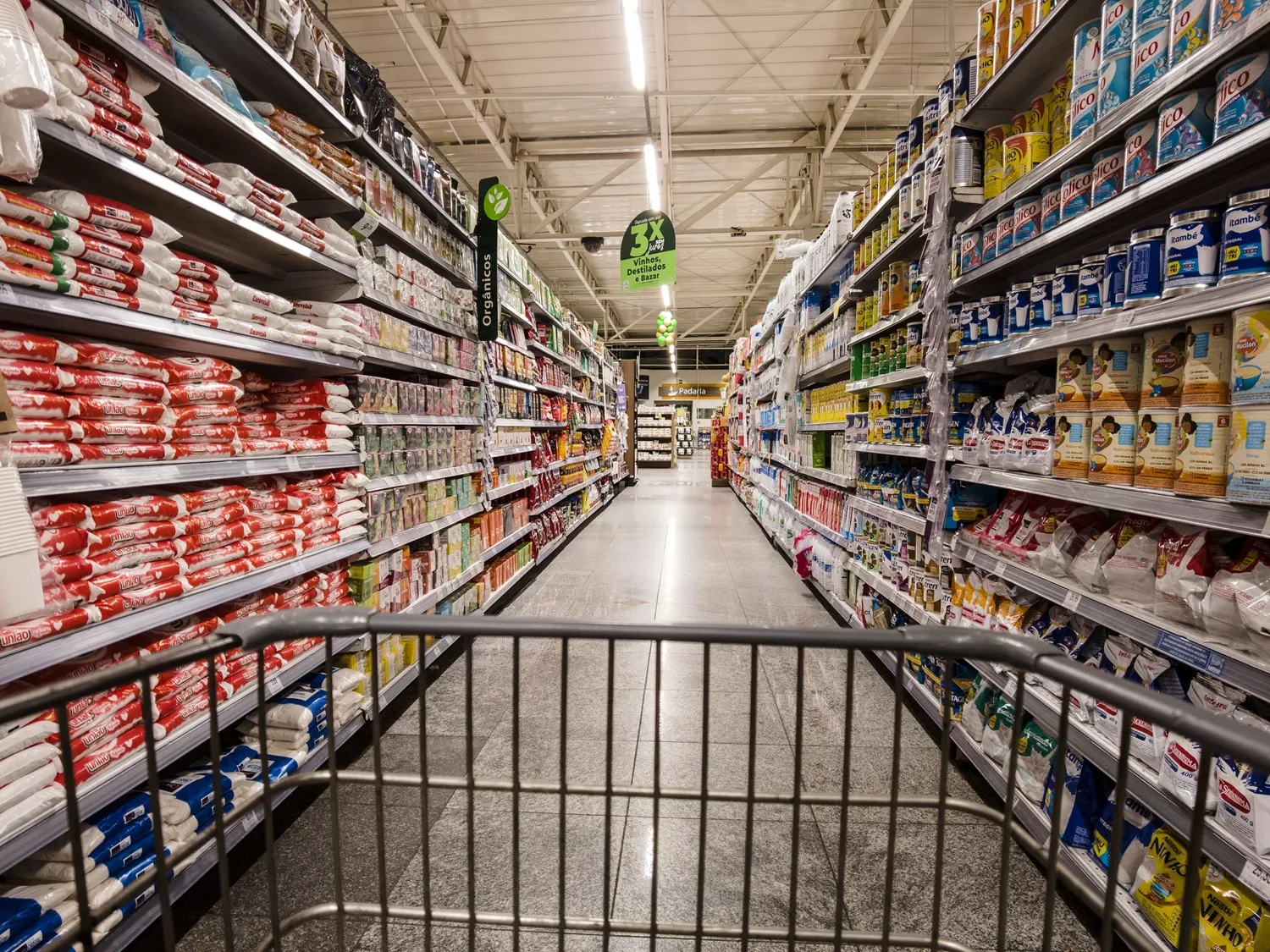Relatório da PEC da reforma tributária prevê devolução de impostos