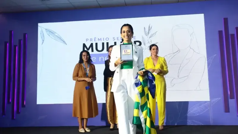 Carla Naiana de Menezes Mota conquistou o primeiro lugar na etapa nacional do Prêmio Sebrae Mulher de Negócios