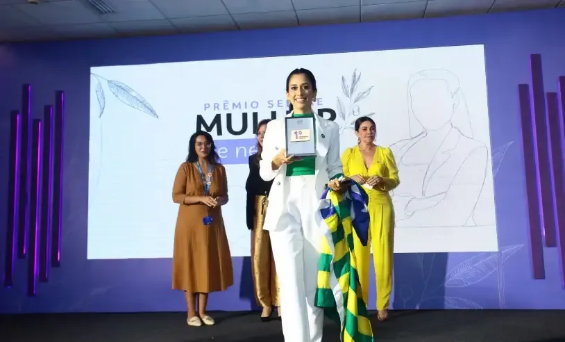 Carla Naiana de Menezes Mota conquistou o primeiro lugar na etapa nacional do Prêmio Sebrae Mulher de Negócios