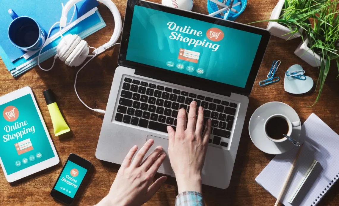 E-commerce tem alta de 16,9% no 1º semestre e fatura R$ 208 bilhões, aponta relatório da Confi em parceria com o E-Commerce Brasil