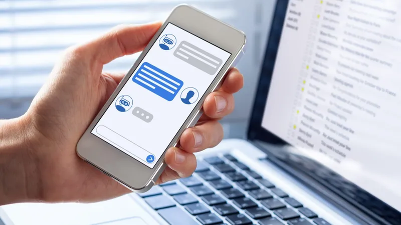 De acordo com pesquisa, o número de bots com IA cresce 300% no mundo e impulsiona fraudes digitais