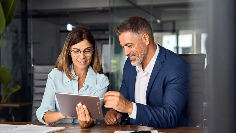 Cai a diferença da remuneração entre homens e mulheres no empreendedorismo