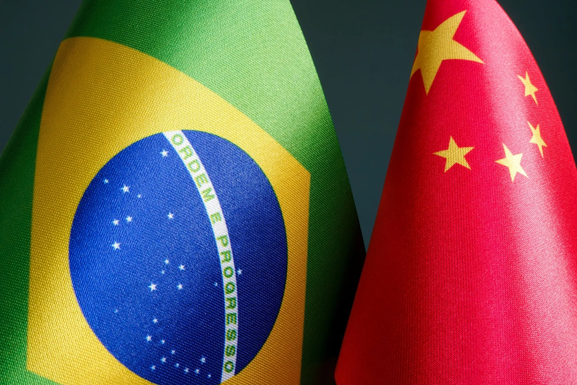 Relação China-Brasil envolve desafios e oportunidades