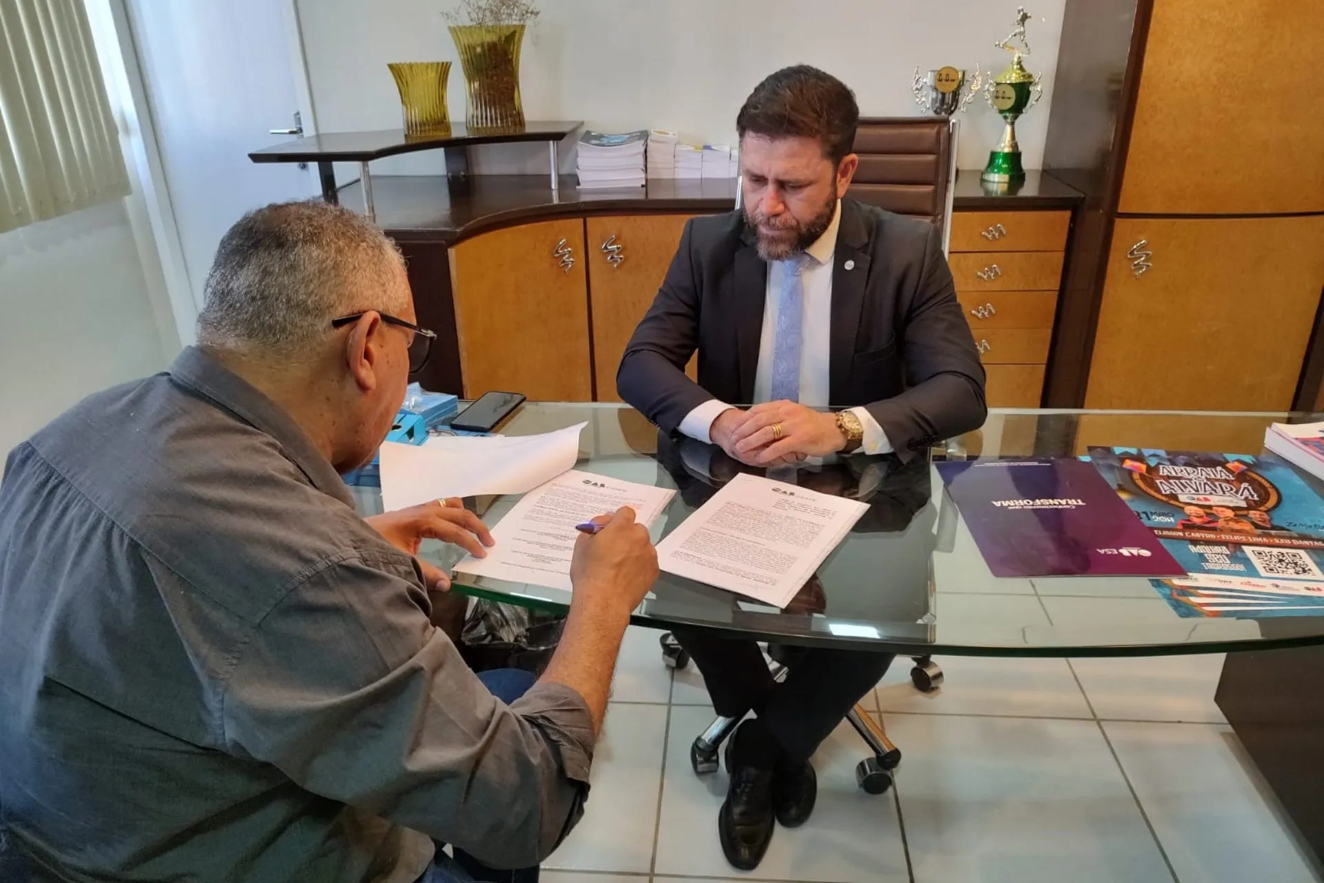 CDL Petrolina e OAB assinam Termo de Convênio para levar gratuitamente orientação empresarial