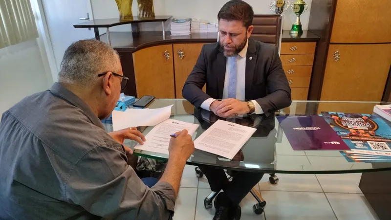 CDL Petrolina e OAB assinam Termo de Convênio para levar gratuitamente orientação empresarial