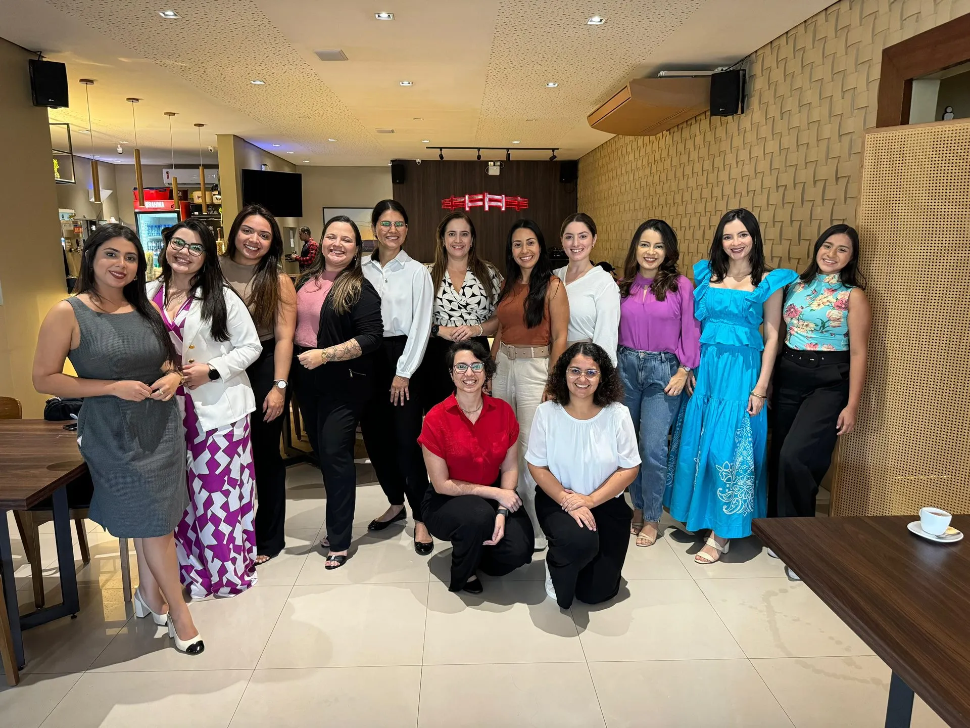 CDL Jovem Manaus Projeto Onda Rosa promove encontros mensais exclusivos para mulheres com abordagens de temas atuais e de empreendedorismo feminino