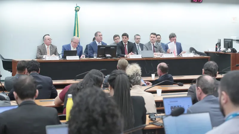 Relatório mantém Simples Nacional sob ameaça