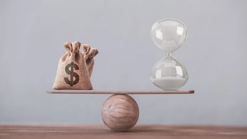 Empréstimo consignado CLT: nova modalidade permite usar salário e FGTS como garantia