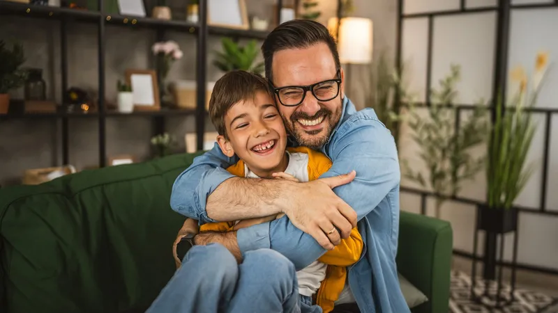 104 milhões de consumidores devem ir às compras para o Dia dos Pais, indica pesquisa CNDL/SPC Brasil