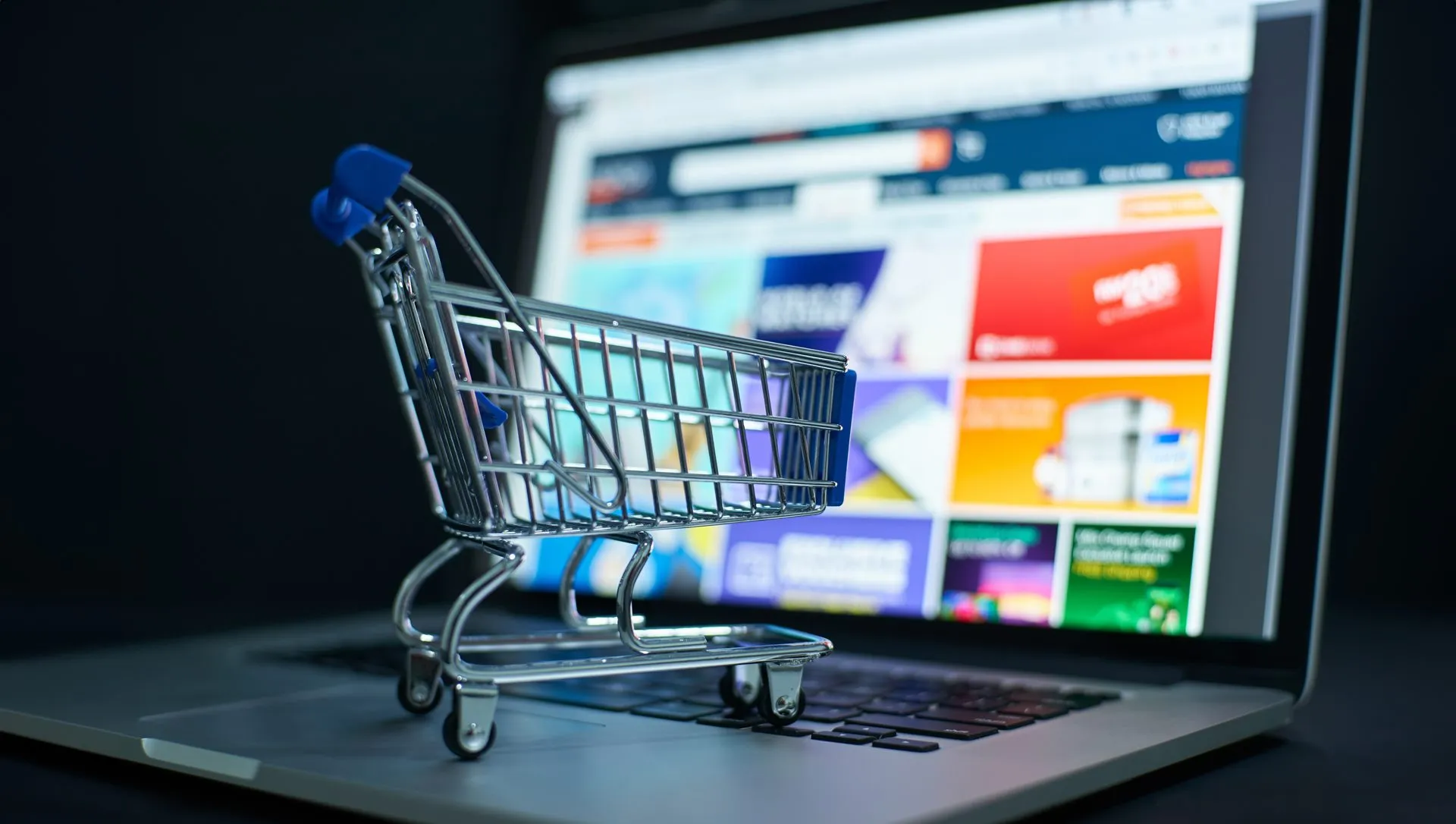 E-commerce no Brasil cresce 4% e alcança R$ 196 bi no último ano