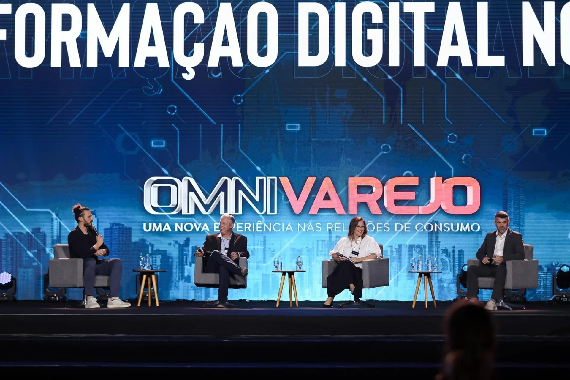 Especialistas da Amazon, Renner e TOTVS falam sobre transformação digital no varejo