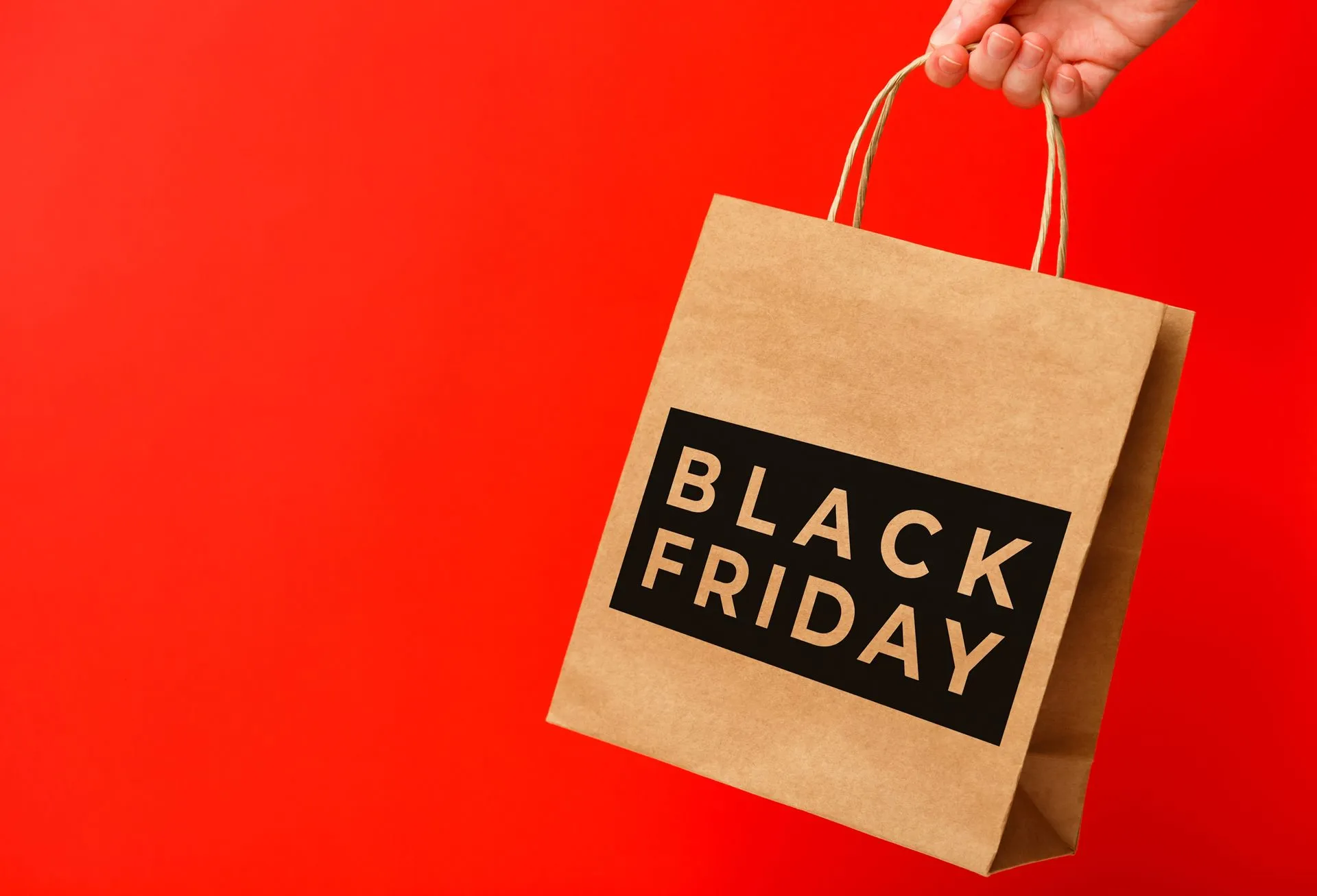 Pesquisa aponta perfil de compra por faixas etárias para a Black Friday