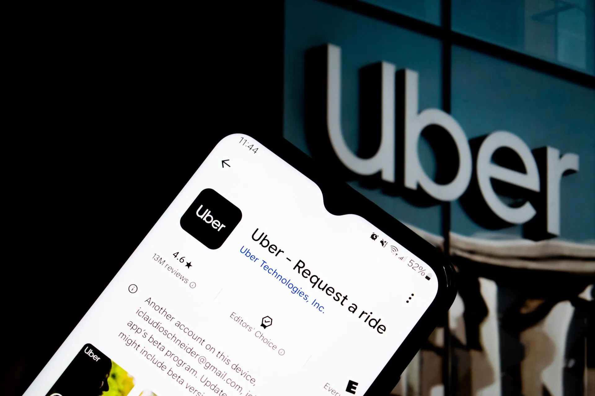 Modelo de precificação popularizado pela Uber cresce em setores como varejo e entretenimento