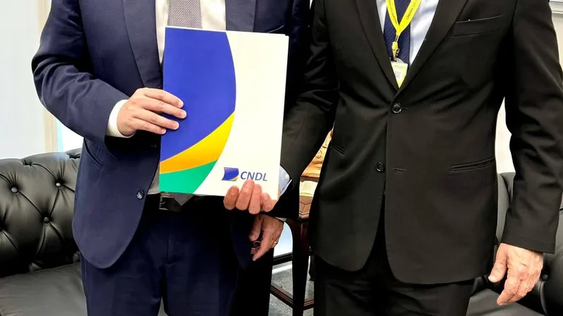 O presidente da CNDL foi recebido pelos parlamentares em defesa do Simples Nacional na Reforma Tributária