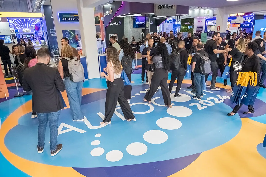 Do Pix à inteligência artificial (IA): o redesenho da experiência de compra no Brasil em debate no AUTOCOM Summit 2026
