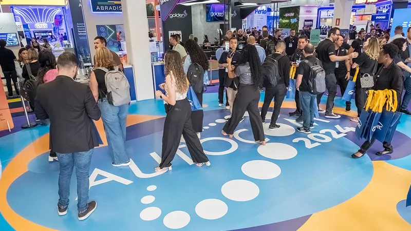 Do Pix à inteligência artificial (IA): o redesenho da experiência de compra no Brasil em debate no AUTOCOM Summit 2026