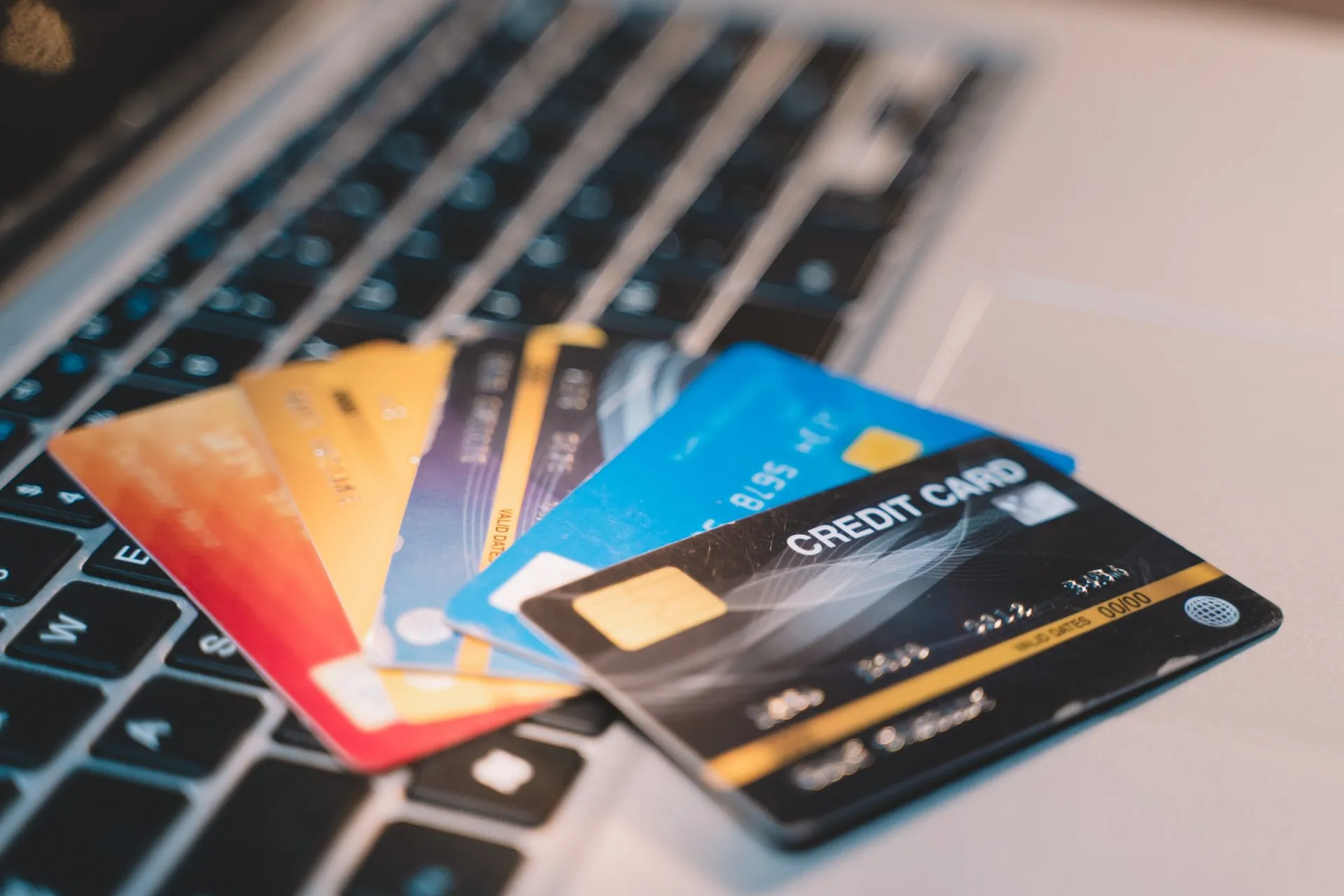 Busca por crédito cresce 57,17% em agosto, aponta CNDL/SPC Brasil