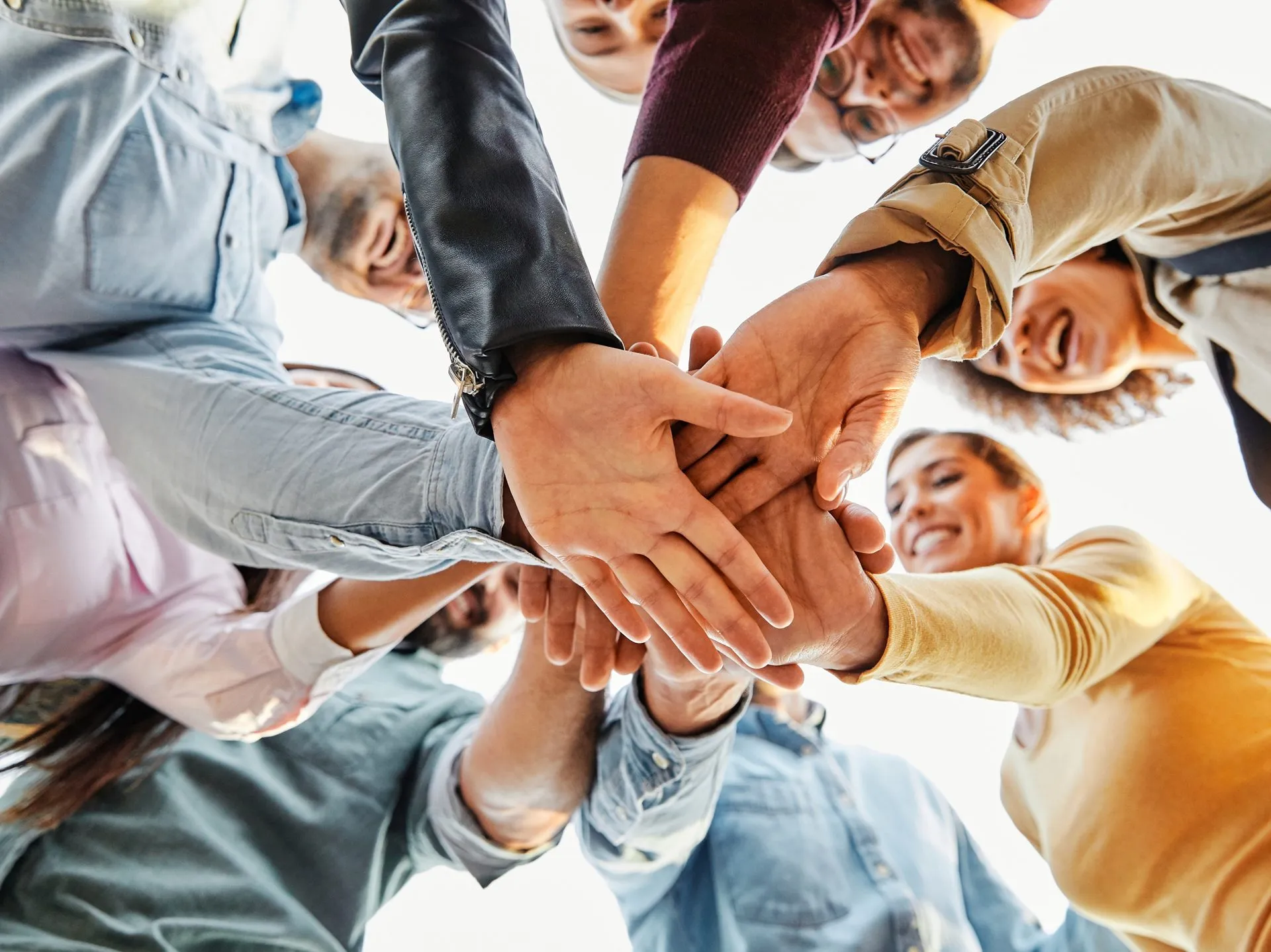 Dia do Trabalho importância da valorização do trabalhador para impulsionar o varejo