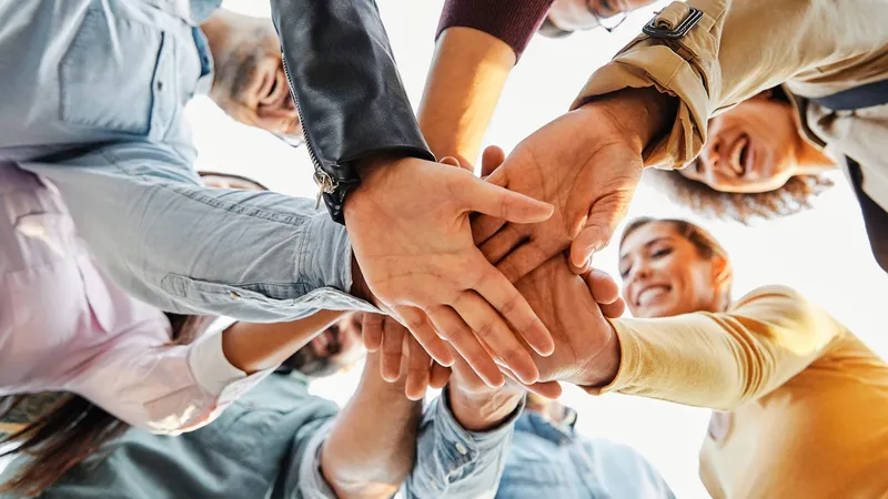 Dia do Trabalho importância da valorização do trabalhador para impulsionar o varejo