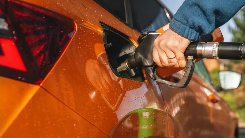 Dia Livre de Impostos em BH terá gasolina a R$ 3,82; veja data