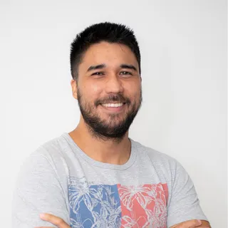 Alex Akira