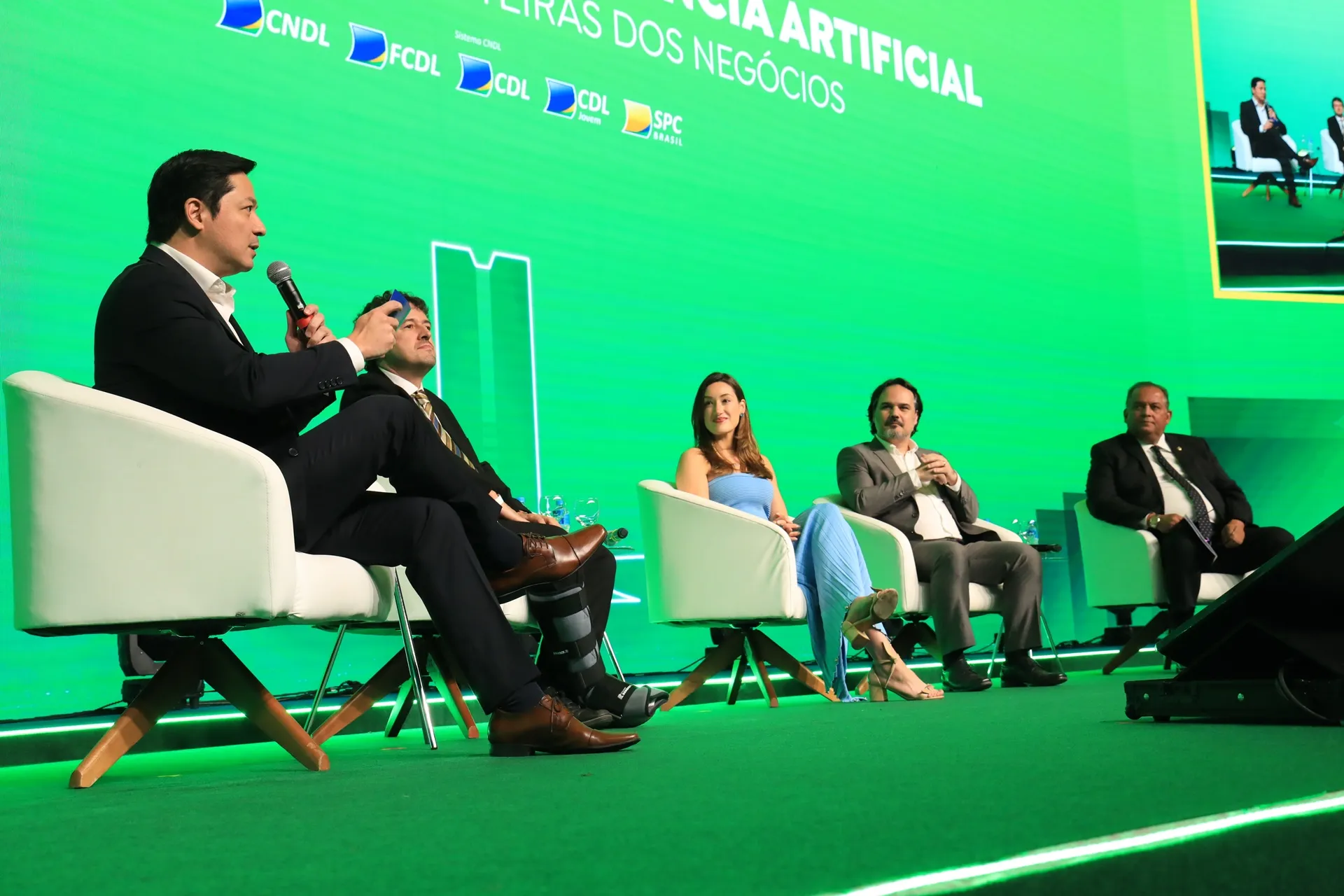 Painel sobre inteligência artificial e presença digital destaca novo horizonte para os negócios no Fórum Nacional do Comércio