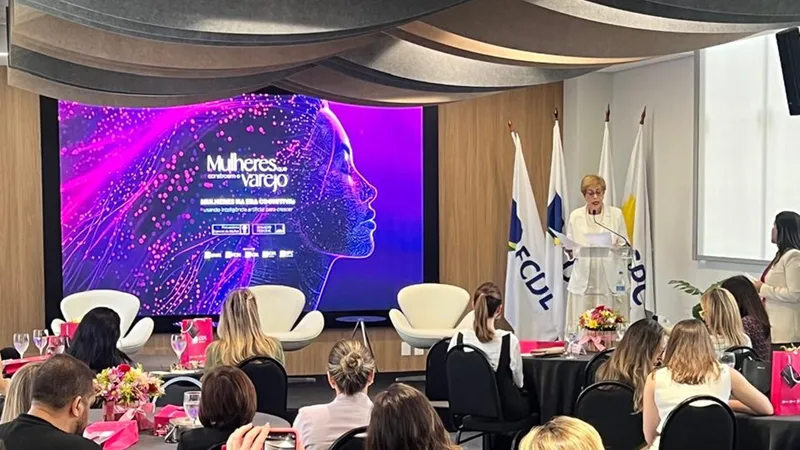 CNDL lança cartilha sobre inteligência artificial e protagonismo feminino no varejo