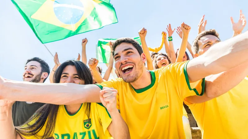 Copa do Mundo vai levar 99,2 milhões de consumidores às compras, apontam CNDLSPC Brasil